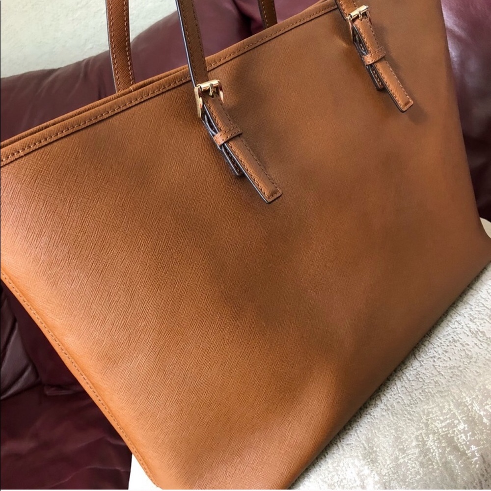 ❌TRADED❌Michael Michael Kors Jet Set Travel